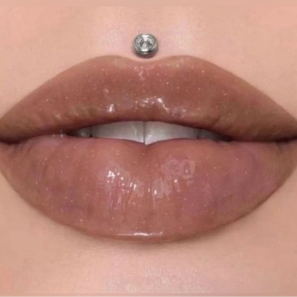 JEFFREY STAR THE GLOSS-Mouthful - Picture 1 of 3